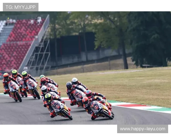 MotoGP赛季最新动态：红牛车队再创新纪录，巴西站精彩回顾