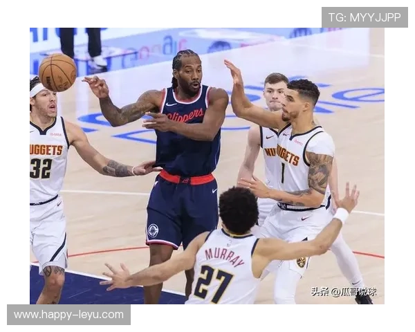 NBA赛季争冠格局突变多队强势崛起球星表现引爆全联盟关注 NBA赛季争冠格局突变多队强势崛起球星表现引爆全联盟关注